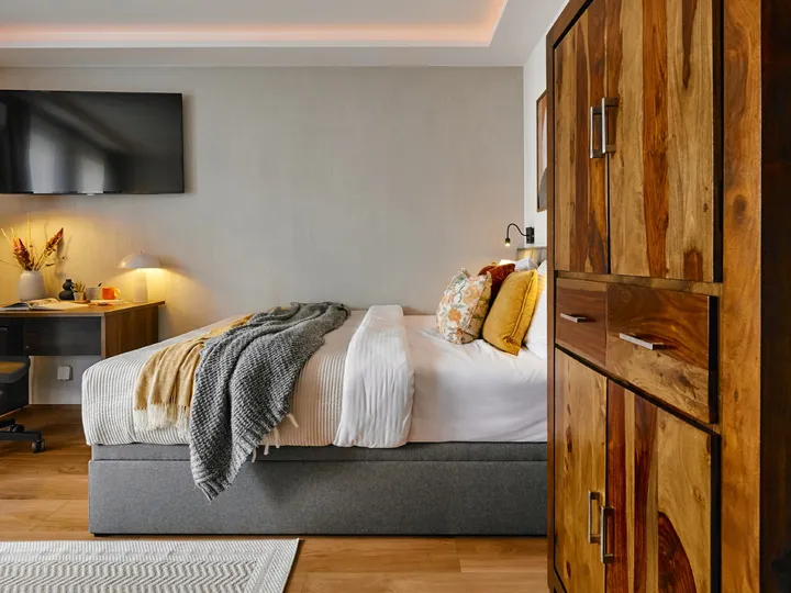 Rosewood wardrobe in the bedroom