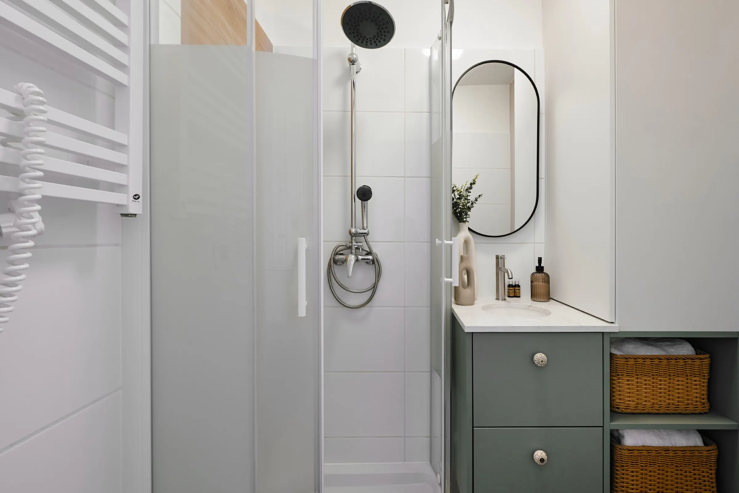 Bathroom with shower and vanity